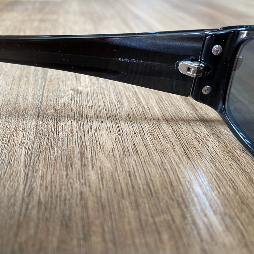 Authentic Gucci sunglasses - Picture 5 of 5